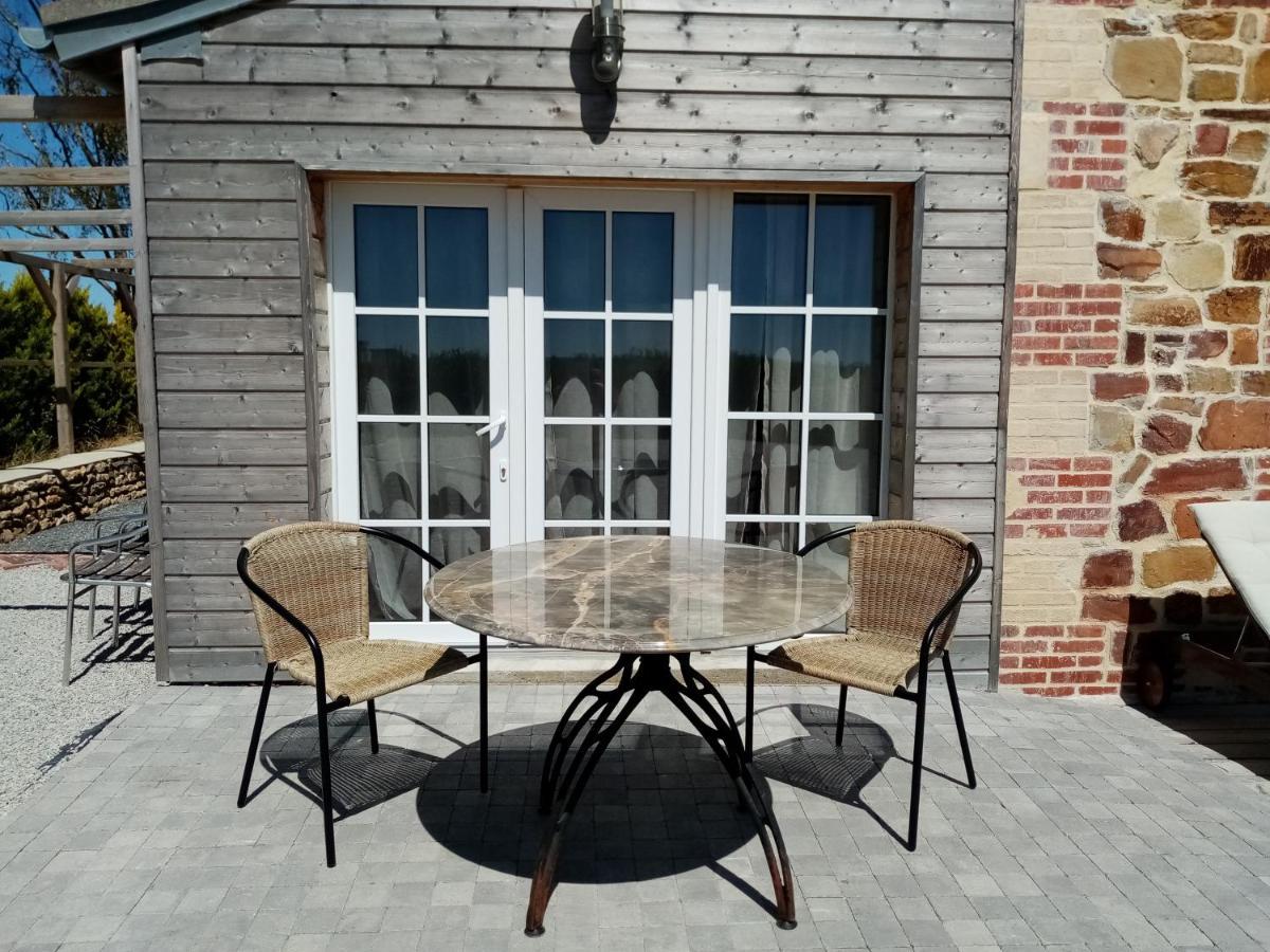 Galerie, Tumulus de la Hogue Hotel Fontenay-le-Marmion Exterior foto